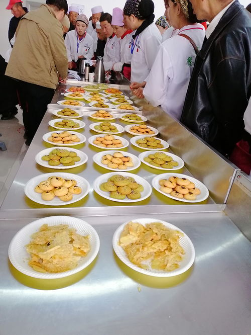 餐飲服務(wù)業(yè) 從地方特色走向全國(guó)版圖的機(jī)遇與挑戰(zhàn)