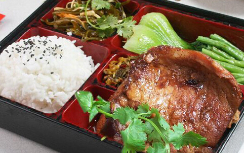 專業(yè)餐飲服務(wù)新標(biāo)桿 清遠(yuǎn)食堂承包、蔬菜配送與廣州思湘園餐飲